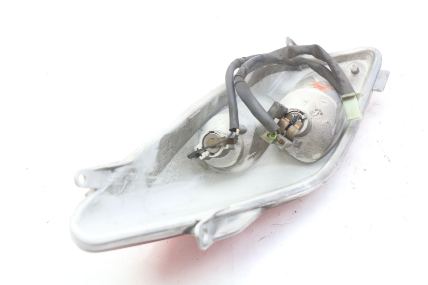photo de FANALE STOP SINISTRA MBK SKYCRUISER 125 (2006 - 2009) - Zoom sullo stato d'uso