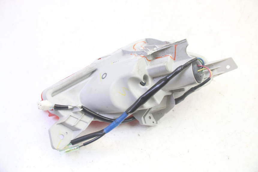 photo de FANALE STOP SINISTRA YAMAHA TRICITY 300 (2020 - 2024) - Vista d'insieme del prodotto