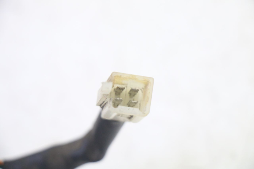 photo de Fanale posteriore sinistro PEUGEOT VIVACITY NEW 4T 50 (2008 - 2017) - Dettagli dei punti di fissaggio