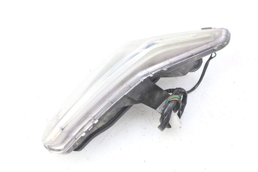 photo de FANALE POSTERIORE SINISTRO YAMASAKI YM T 125 (2015 - 2020) - Marcature e riferimenti originali