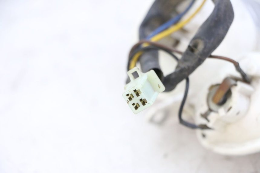 photo de FANALE STOP SINISTRA YAMAHA YP MAJESTY 125 (2002 - 2006) - Altra angolazione