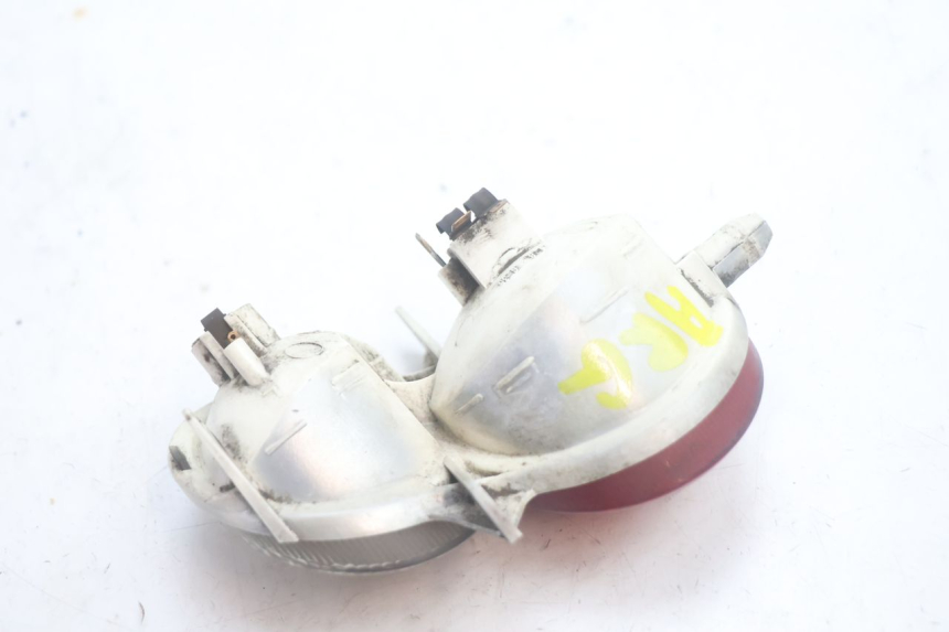 photo de FANALE STOP SINISTRA YAMAHA YP MAJESTY 125 (2002 - 2006) - Altra angolazione