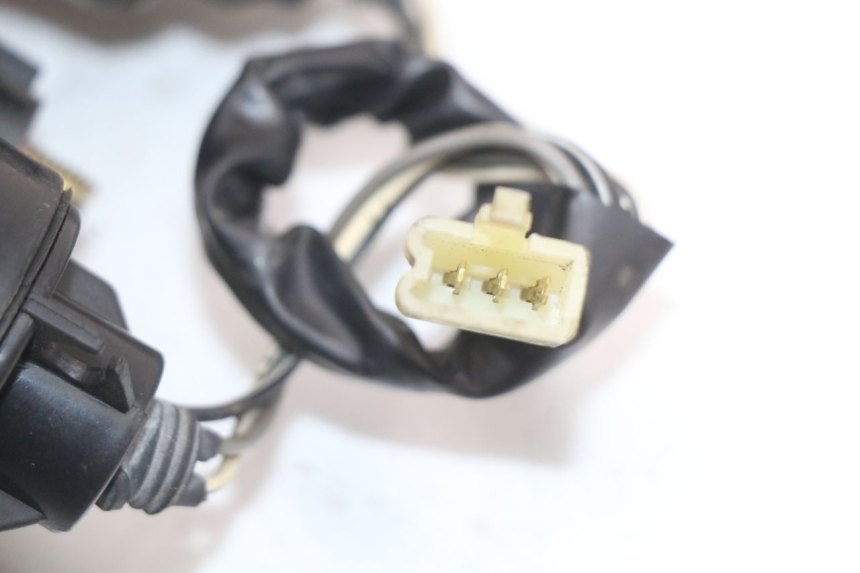 photo de Fanale posteriore HYOSUNG GF 125 (2001 - 2005) - Dettagli dei punti di fissaggio