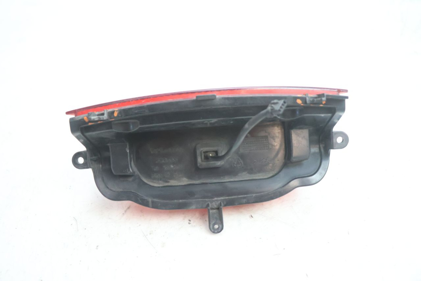 photo de FANALE STOP POSTERIORE  GILERA GP 800 (2007 - 2013) - Altra vista dell'articolo