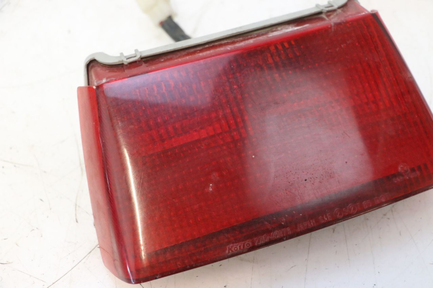 photo de FANALE STOP POSTERIORE  KAWASAKI GPX F ZX750F 750 (1986 - 1990) - Dettaglio del componente