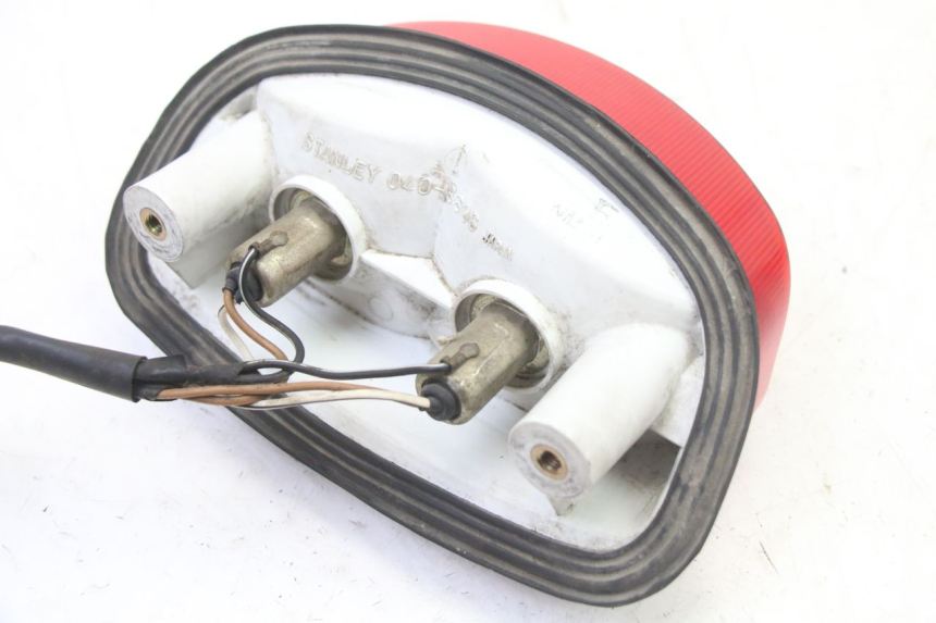 photo de FANALE STOP POSTERIORE  SUZUKI GS GSE 500 (2001 - 2003) - Vista d'insieme del prodotto