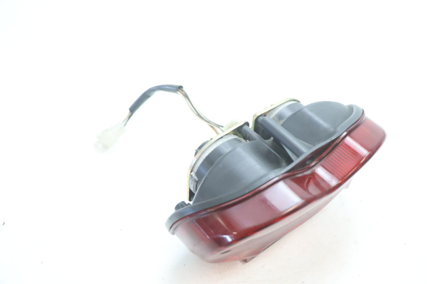photo de FANALE STOP POSTERIORE  SUZUKI GSF N BANDIT 1200 (2001 - 2005) - Zoom sullo stato d'uso