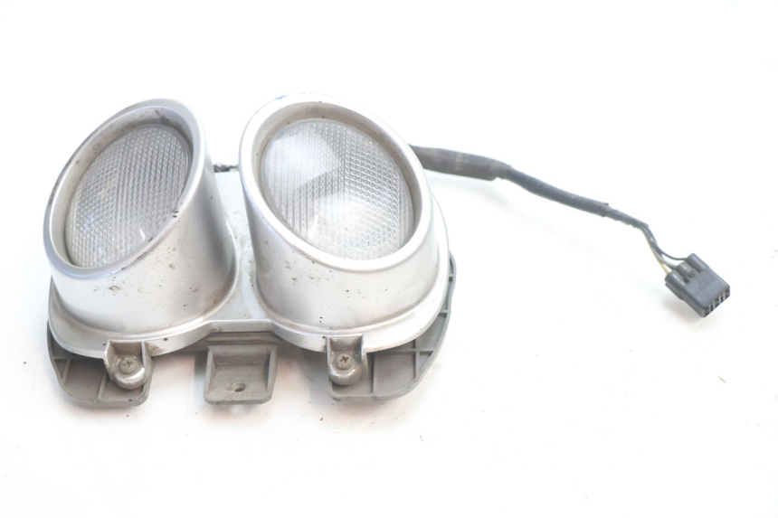 photo de FANALE POSTERIORE SUZUKI GSR 600 (2005 - 2012) - Zoom sullo stato d'uso