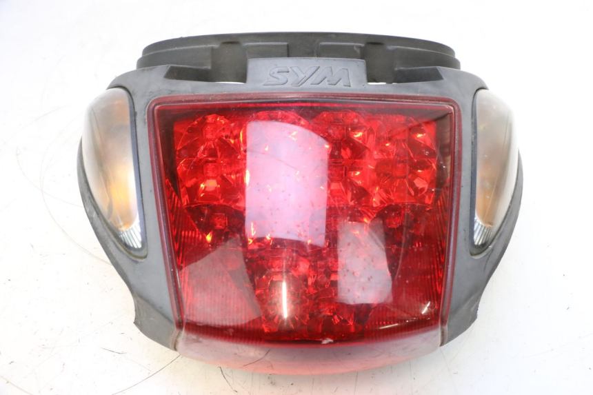 photo de FANALE STOP POSTERIORE  SYM GTS EVO 125 (2009 - 2013) - Vista principale