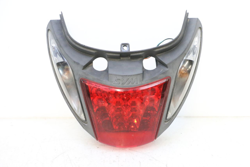 photo de FANALE STOP POSTERIORE  SYM GTS EVO 125 (2009 - 2013) - Altra angolazione