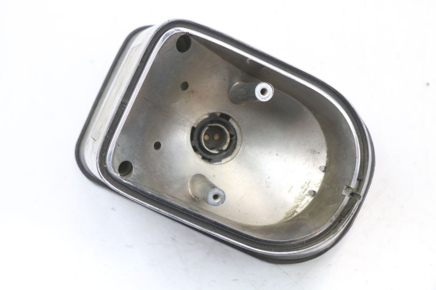 photo de FANALE POSTERIORE HYOSUNG GV AQUILA 125 (2000 - 2009) - Dettaglio del componente