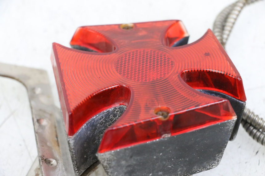 photo de FANALE STOP POSTERIORE  HONDA VT C2 SHADOW 750 (1997 - 2001) - Altra angolazione