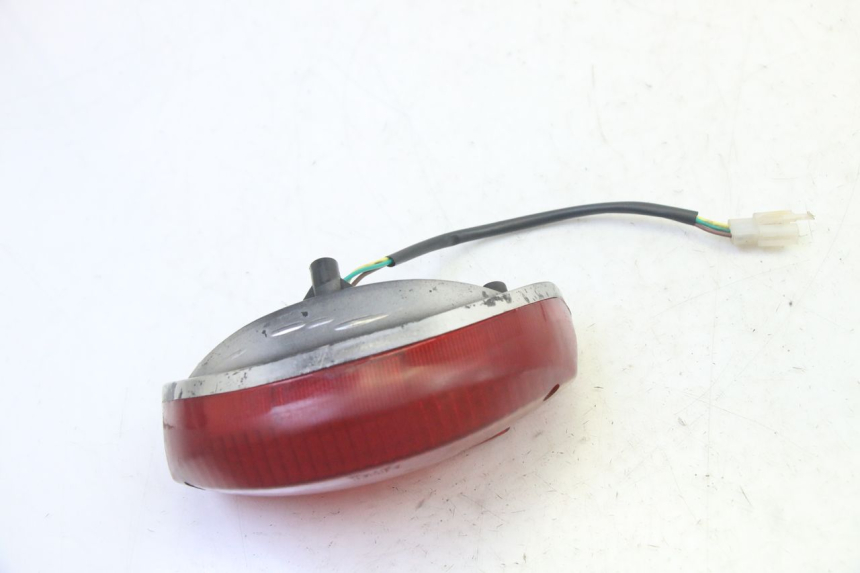 photo de FANALE STOP POSTERIORE  SPEEDY HT50QT6 50 - Altra angolazione