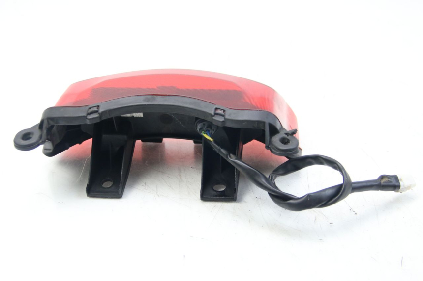 photo de FANALE POSTERIORE YAMAHA HW XENTER 125 (2011 - 2017) - Zoom sullo stato d'uso