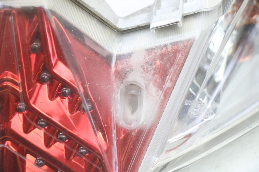 photo de FANALE POSTERIORE SYM JET 14 4T 50 (2018 - 2022) - Altra angolazione