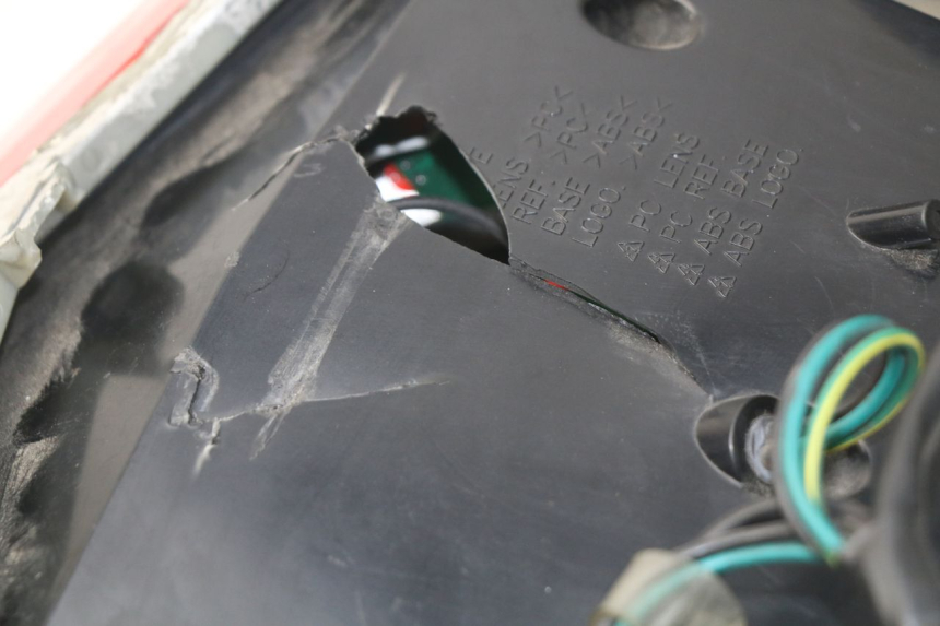 photo de Fanale posteriore SYM JOYMAX 250 (2013 - 2017) - Primo piano tecnico