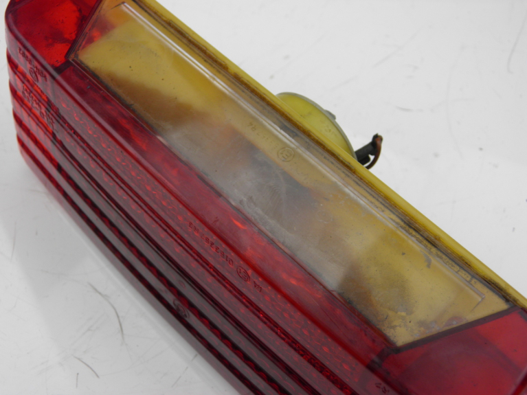 photo de Fanale posteriore BMW K100 ABS 1000 (1989 - 1995) - Stato della superficie e materiale