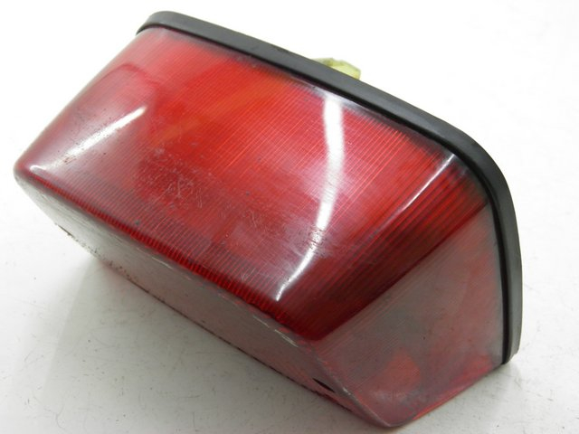 photo de FANALE STOP POSTERIORE  KAWASAKI ZEPHYR 550 (1991 - 1998) - Dettaglio del componente