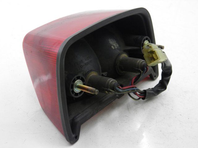 photo de FANALE STOP POSTERIORE  KAWASAKI ZEPHYR 550 (1991 - 1998) - Altra angolazione