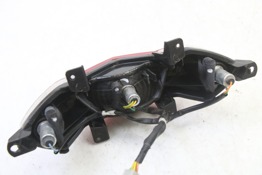 photo de FANALE STOP POSTERIORE  PEUGEOT KISBEE 2T 50 (2018 - 2022) - Vista d'insieme del prodotto