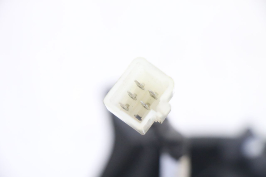 photo de FANALE STOP POSTERIORE  PEUGEOT KISBEE 2T 50 (2018 - 2022) - Ricambio usato controllato