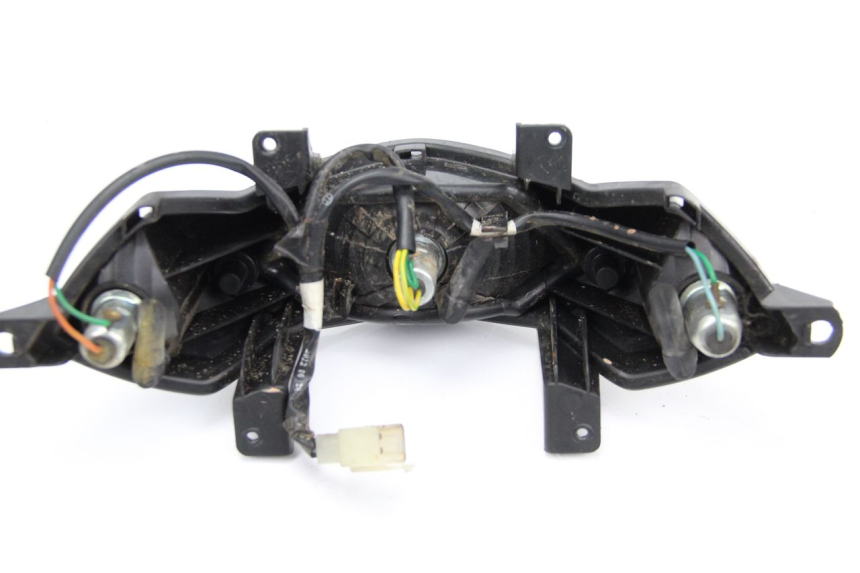 photo de FANALE POSTERIORE PEUGEOT KISBEE 4T 50 (2010 - 2017) - Dettaglio del componente