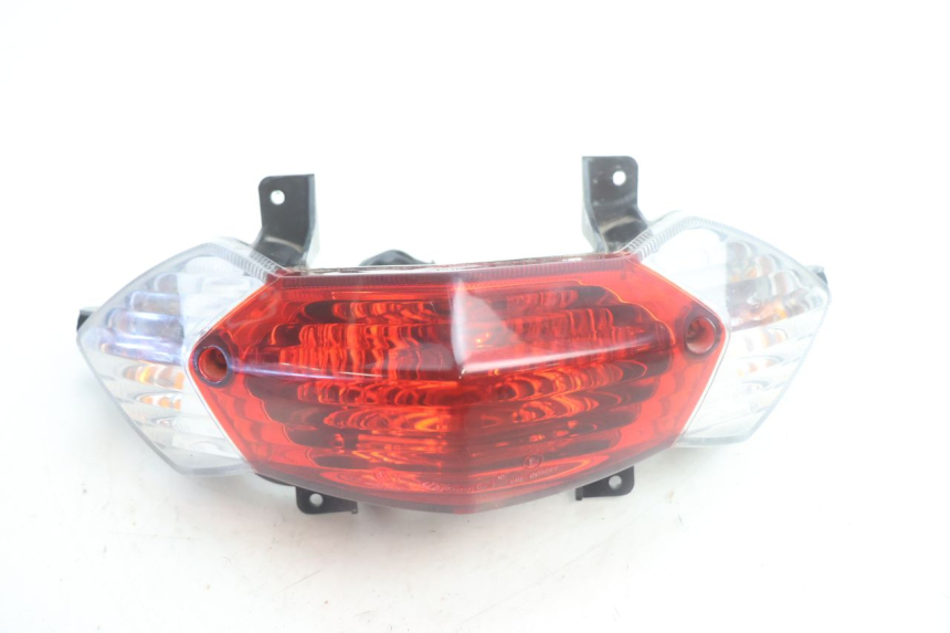 photo de FANALE POSTERIORE PEUGEOT KISBEE 4T 50 (2018 - 2022) - Vista principale