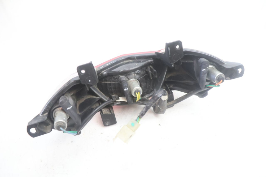 photo de FANALE POSTERIORE PEUGEOT KISBEE 4T 50 (2018 - 2022) - Primo piano tecnico