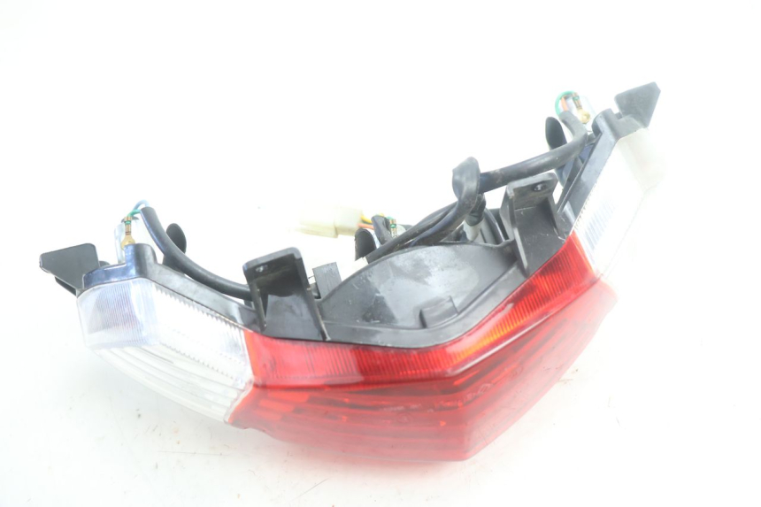 photo de FANALE POSTERIORE PEUGEOT KISBEE 4T 50 (2018 - 2022) - Vista d'insieme del prodotto