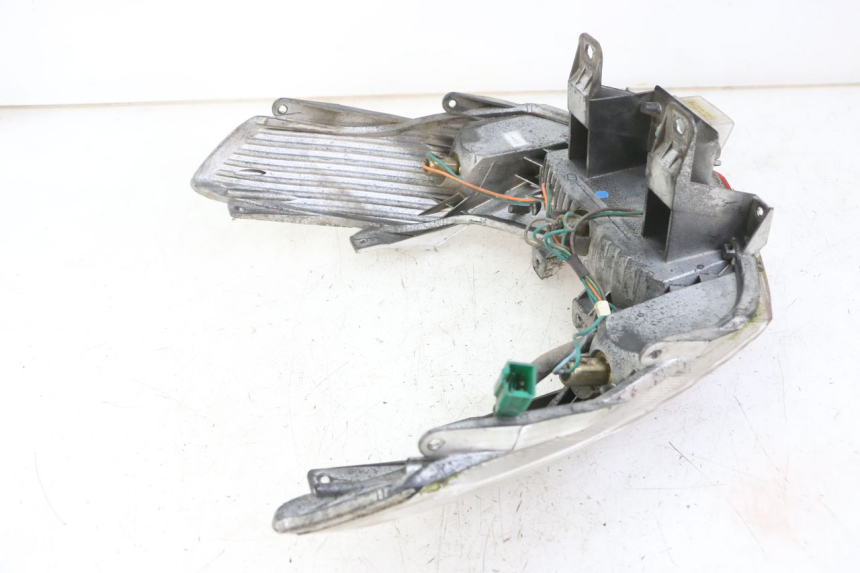photo de FANALE POSTERIORE KYMCO DINK 4T 50 (2007 - 2018) - Altra angolazione