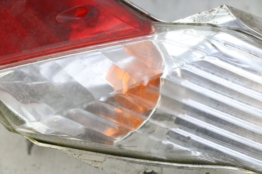 photo de FANALE POSTERIORE KYMCO DINK 4T 50 (2007 - 2018) - Ricambio usato controllato