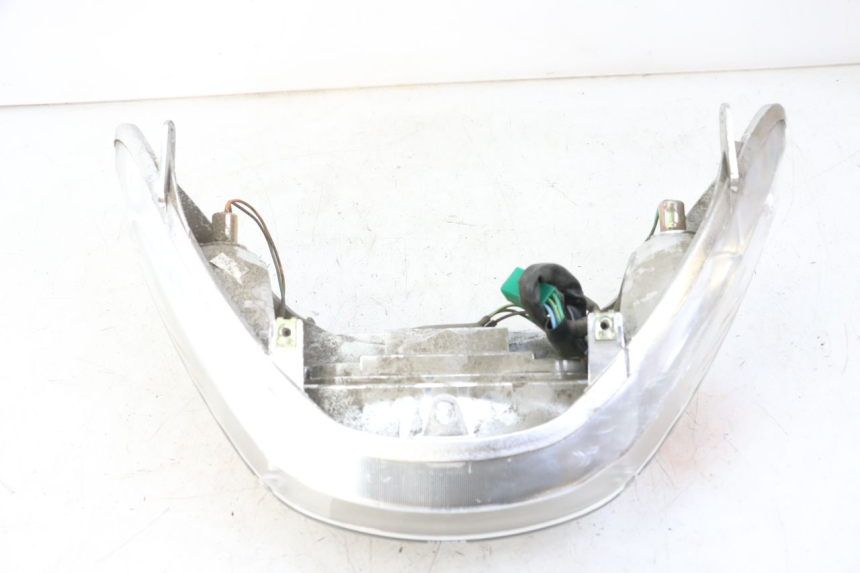 photo de FANALE STOP POSTERIORE  KYMCO XCITING 500 (2007 - 2010) - Stato della superficie e materiale