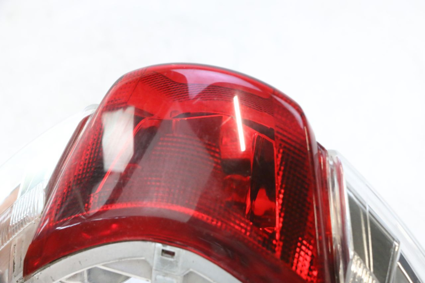 photo de FANALE STOP POSTERIORE  PIAGGIO LIBERTY IGET 4T 50 (2015 - 2020) - Vista d'insieme del prodotto