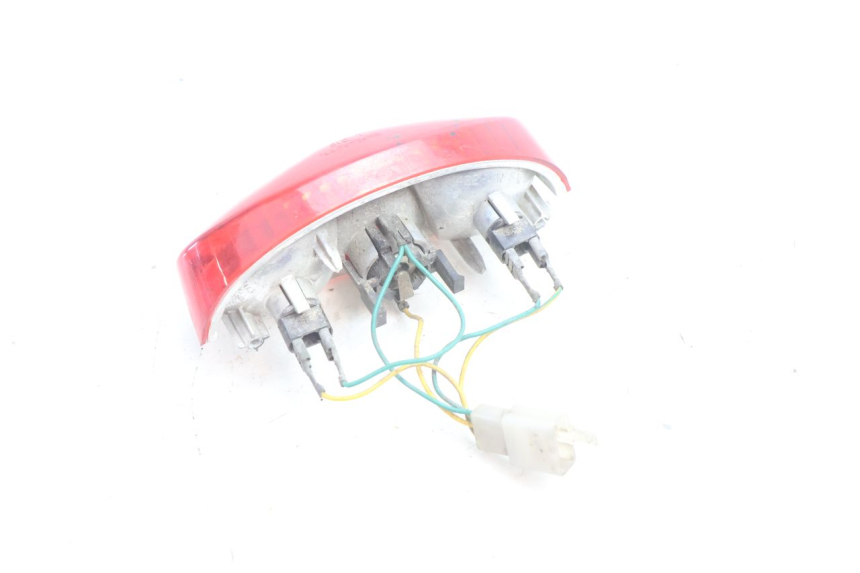 photo de FANALE STOP POSTERIORE  PEUGEOT LUDIX BLASTER 50 (2006 - 2014) - Primo piano tecnico