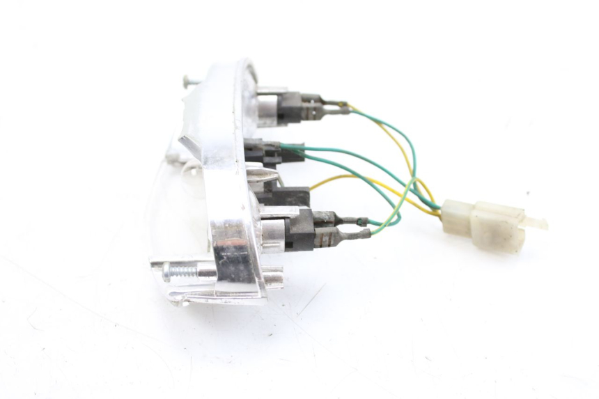 photo de FANALE POSTERIORE PEUGEOT LUDIX 50 (2008 - 2017) - Primo piano tecnico