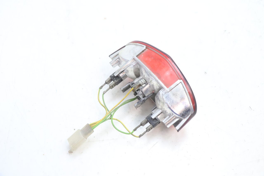 photo de FANALE STOP POSTERIORE  PEUGEOT LUDIX ONE 50 (2004 - 2013) - Altra angolazione
