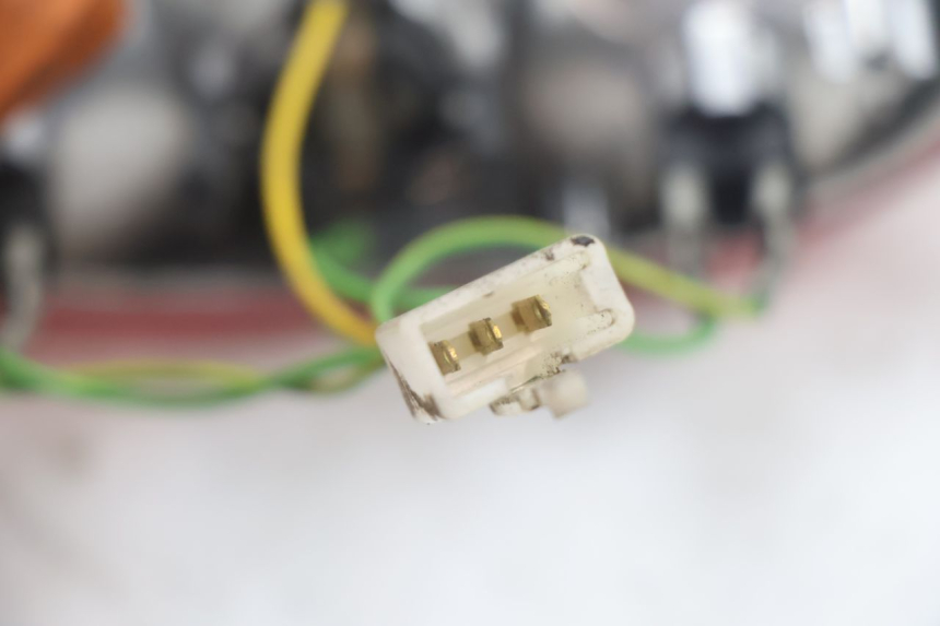 photo de FANALE STOP POSTERIORE  PEUGEOT LUDIX PRO 2T 50 (2010 - 2017) - Primo piano tecnico
