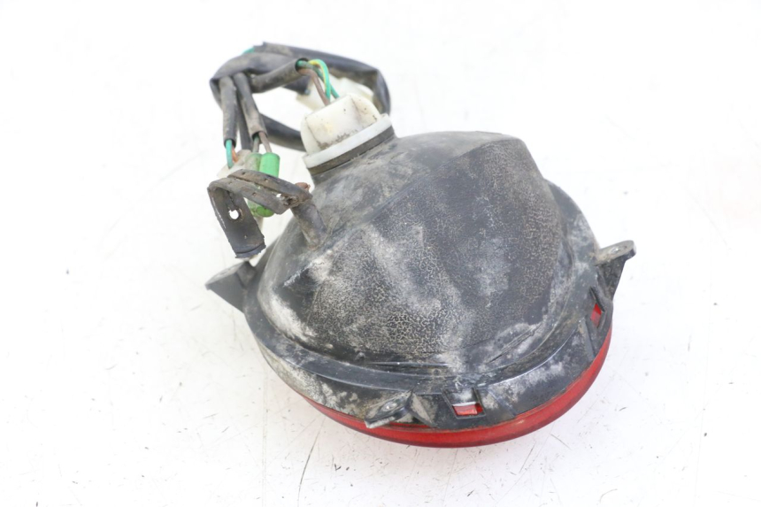 photo de FANALE STOP POSTERIORE  MASH CITY 4T 50 (2018 - 2020) - Dettagli dei punti di fissaggio