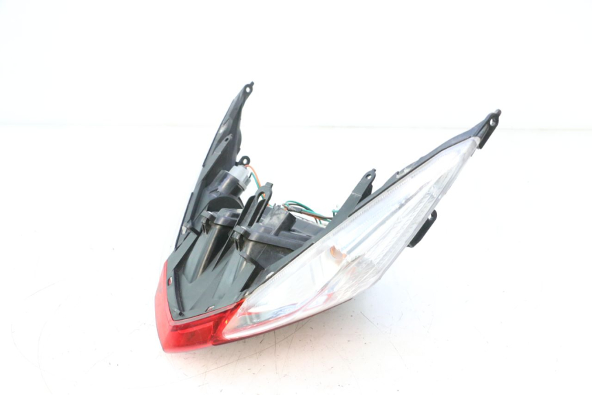 photo de FANALE STOP POSTERIORE  KYMCO MOVIE S 125 (2009 - 2018) - Altra vista dell'articolo