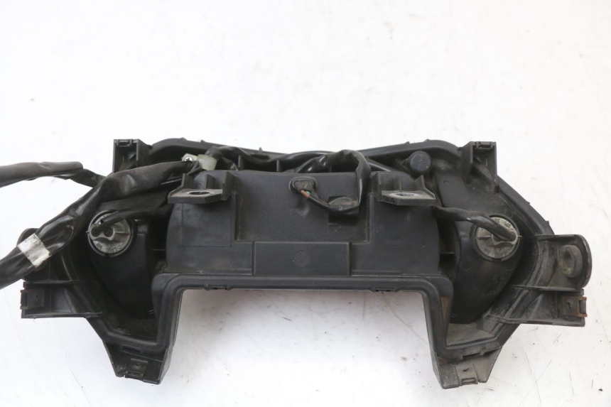 photo de FANALE STOP POSTERIORE  MBK MW TRYPTIK 125 (2014 - 2016) - Vista d'insieme del prodotto