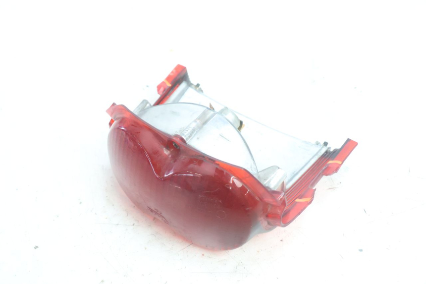 photo de FANALE STOP POSTERIORE  YAMAHA NEO'S NEOS 2T 50 (1998 - 2007) - Stato della superficie e materiale