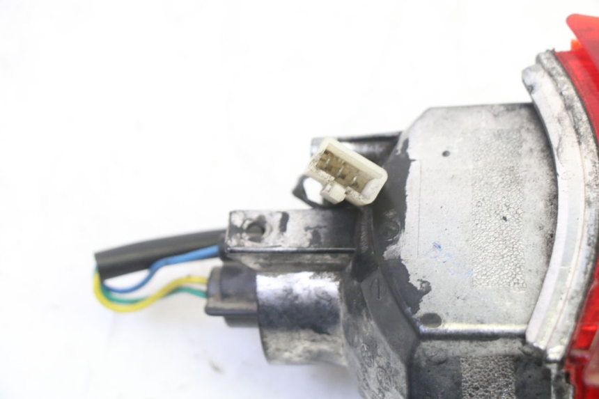 photo de FANALE STOP POSTERIORE  PIAGGIO NEW TYPHOON 50 (2010 - 2017) - Altra angolazione