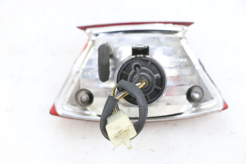 photo de FANALE POSTERIORE PIAGGIO NEW TYPHOON 50 (2018 - 2021) - Vista d'insieme del prodotto