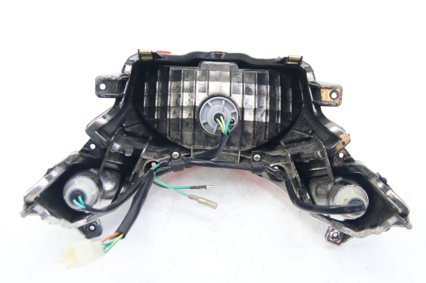 photo de FANALE STOP POSTERIORE  SYM ORBIT III 3 4T 50 (2021 - 2025) - Altra vista dell'articolo