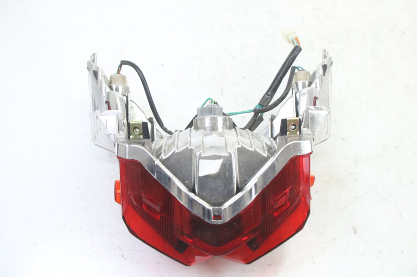 photo de FANALE STOP POSTERIORE  SYM ORBIT III 3 4T 50 (2021 - 2025) - Ricambio usato controllato