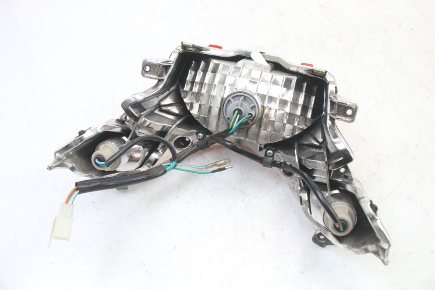 photo de FANALE STOP POSTERIORE  SYM ORBIT III 3 4T 50 (2021 - 2025) - Marcature e riferimenti originali