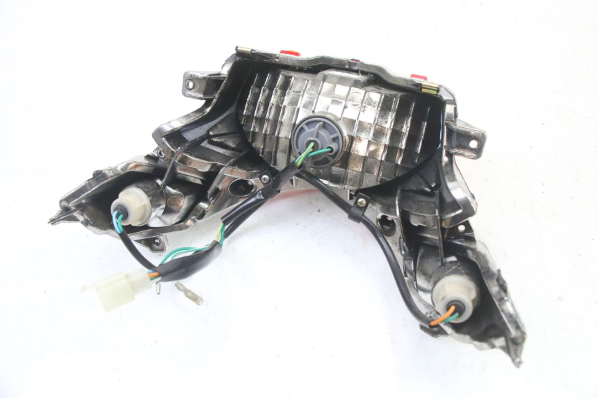 photo de FANALE STOP POSTERIORE  SYM ORBIT III 3 4T 50 (2021 - 2025) - Altra vista dell'articolo