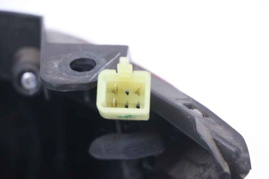 photo de Fanale posteriore HONDA PCX (JF28) 125 (2009 - 2011) - Dettagli dei punti di fissaggio