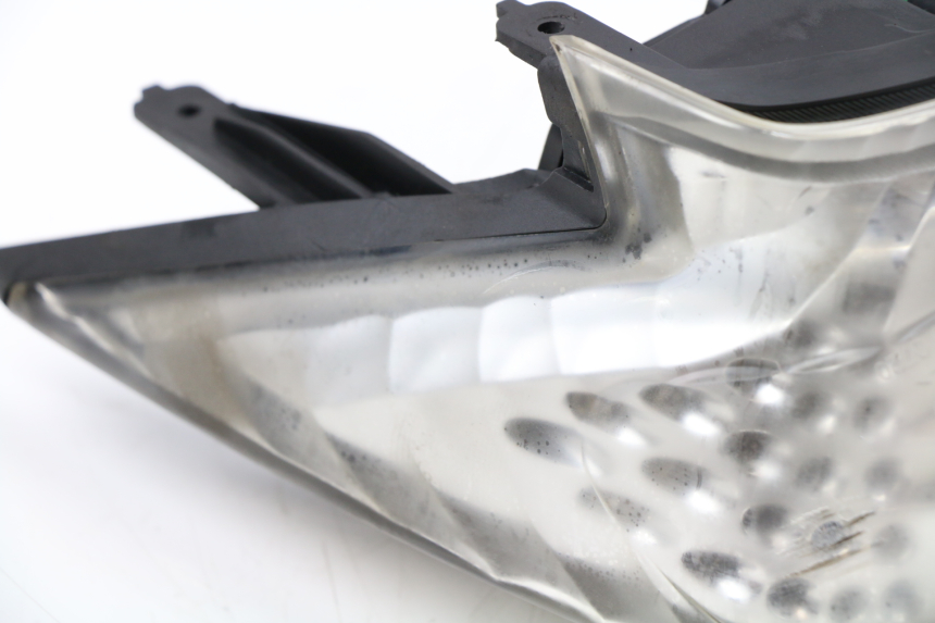 photo de Fanale posteriore KYMCO PEOPLE S 125 (2000 - 2008) - Altra vista dell'articolo