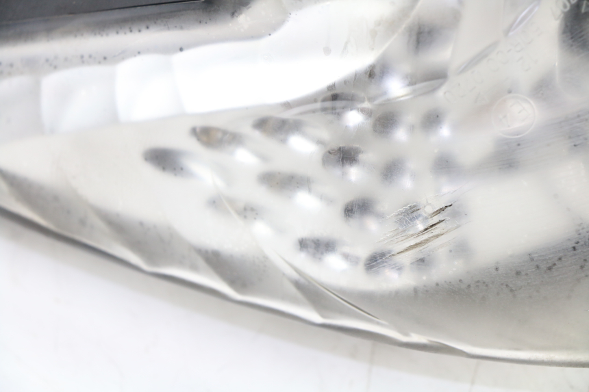 photo de Fanale posteriore KYMCO PEOPLE S 125 (2000 - 2008) - Zoom sui componenti